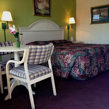Holiday Terrace Inn - Pigeon Forge Kültér fotó